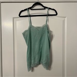 Storia tank top with Lace pattern